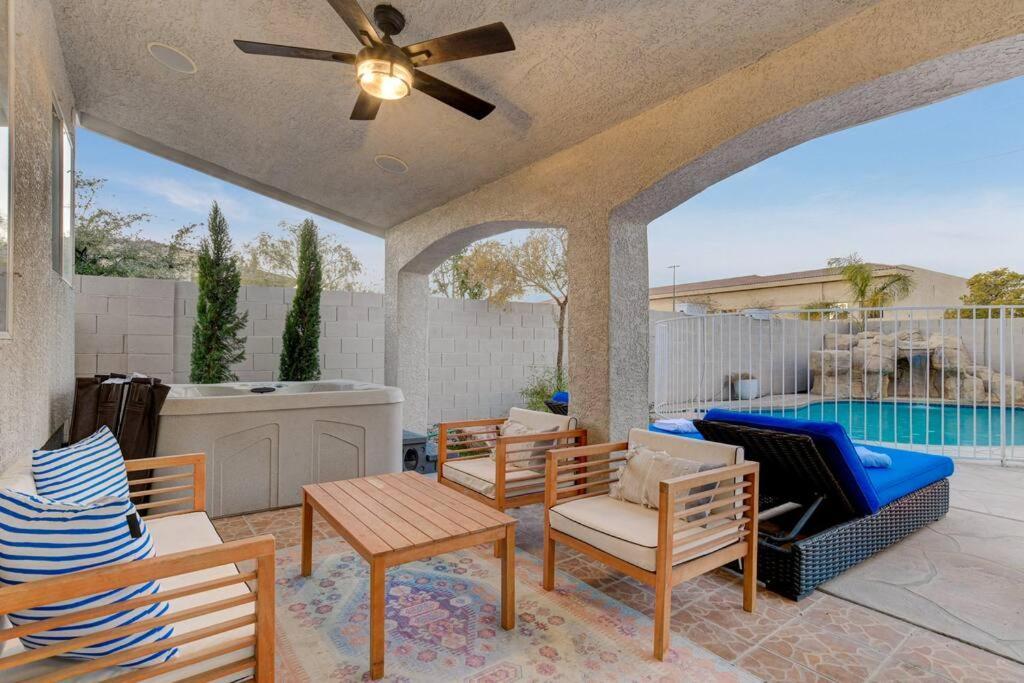 Villa Beautiful 5Br W/King Beds, Pool & Hot Tub, Games à Las Vegas Extérieur photo