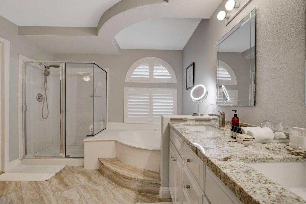 Villa Beautiful 5Br W/King Beds, Pool & Hot Tub, Games à Las Vegas Extérieur photo