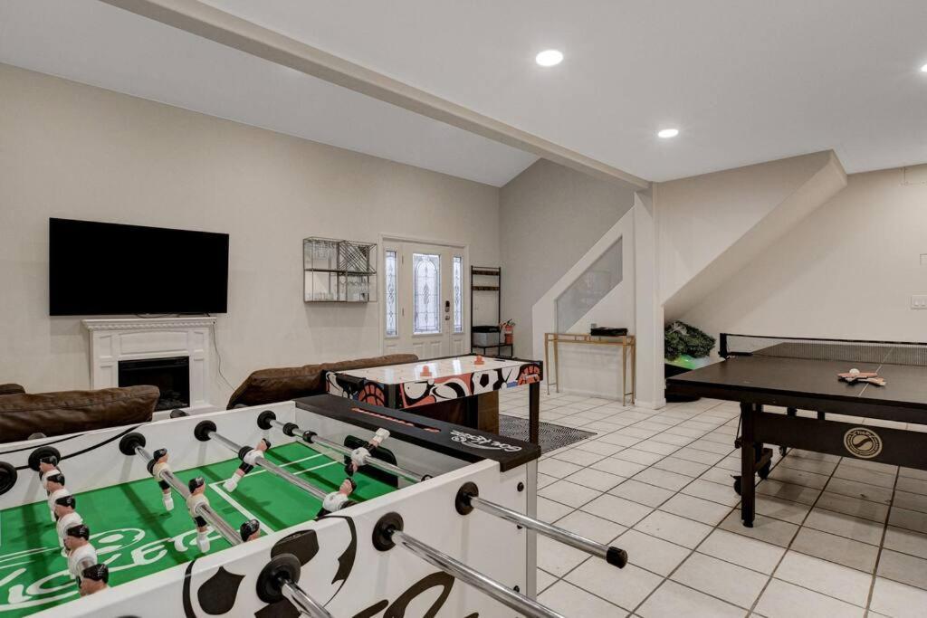 Villa Beautiful 5Br W/King Beds, Pool & Hot Tub, Games à Las Vegas Extérieur photo