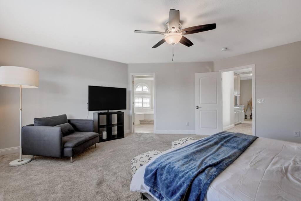 Villa Beautiful 5Br W/King Beds, Pool & Hot Tub, Games à Las Vegas Extérieur photo