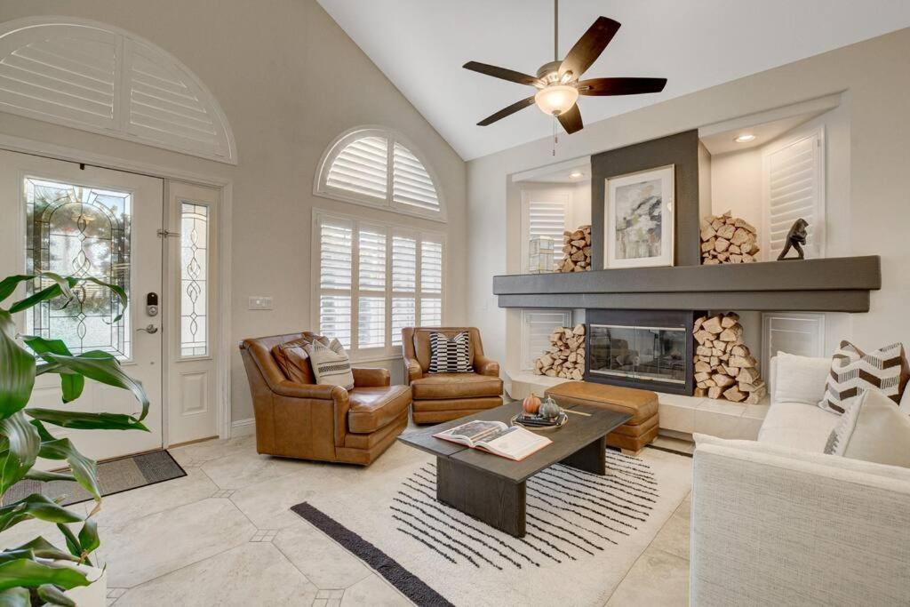 Villa Beautiful 5Br W/King Beds, Pool & Hot Tub, Games à Las Vegas Extérieur photo
