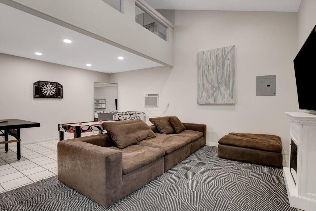 Villa Beautiful 5Br W/King Beds, Pool & Hot Tub, Games à Las Vegas Extérieur photo