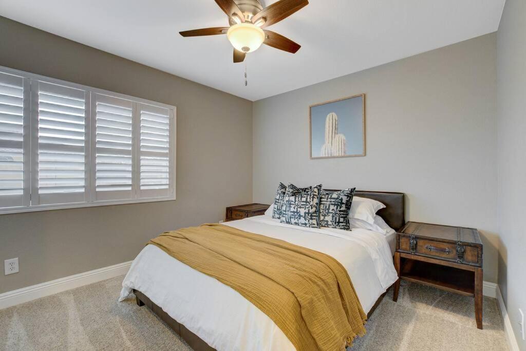 Villa Beautiful 5Br W/King Beds, Pool & Hot Tub, Games à Las Vegas Extérieur photo