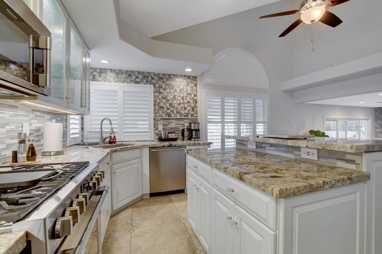 Villa Beautiful 5Br W/King Beds, Pool & Hot Tub, Games à Las Vegas Extérieur photo